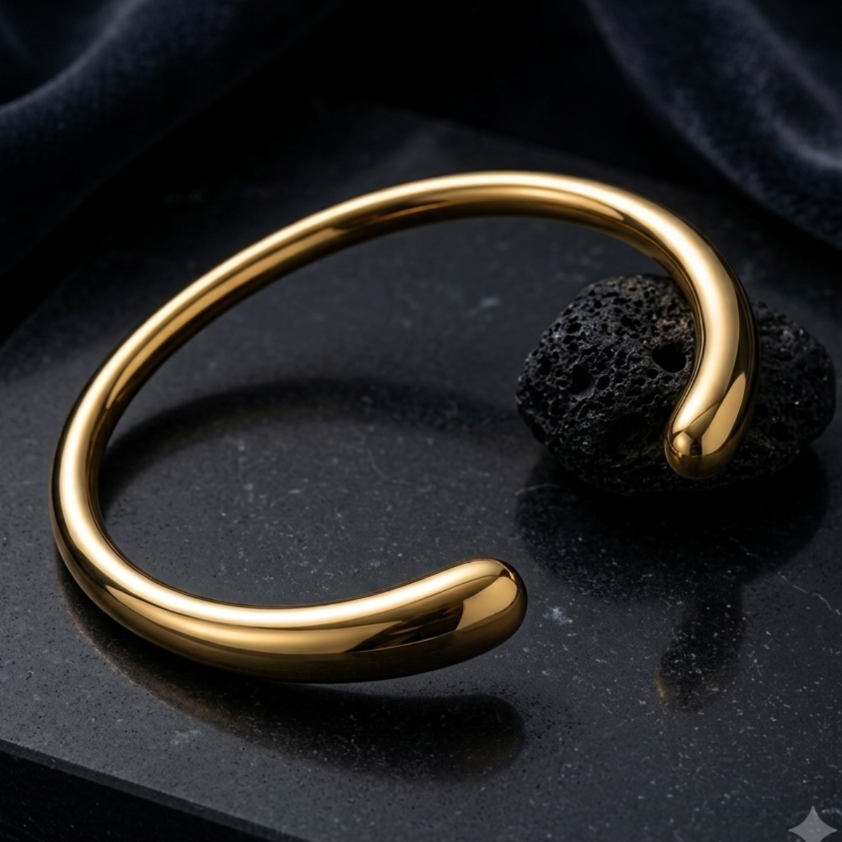 Grace Line Collection Plain Gold Plated Bracelets