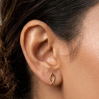 Tiny Tails Gold Plated Stud Earring