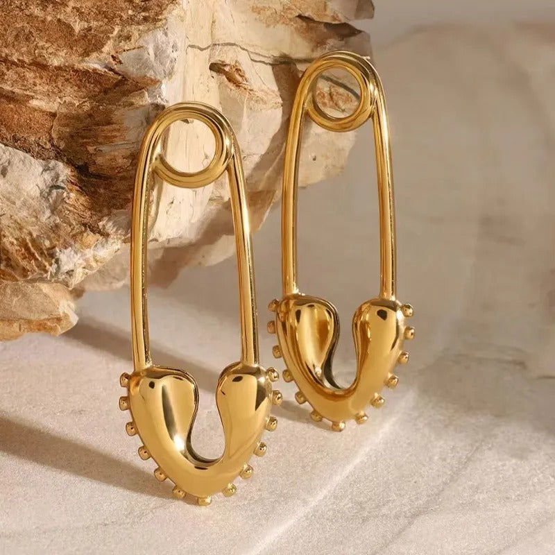 Pin Gold Plated Drop Earring