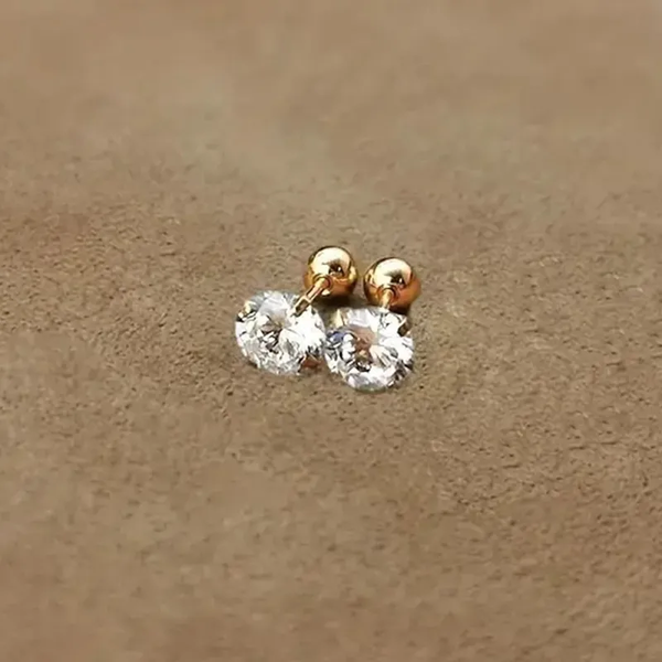 Sleek Inlay Solo Gold Plated Stud Earring