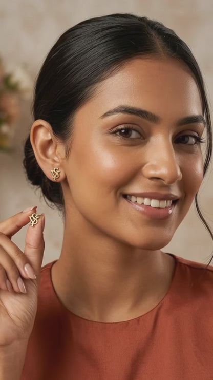 Linked Ys Gold Plated Stud Earring